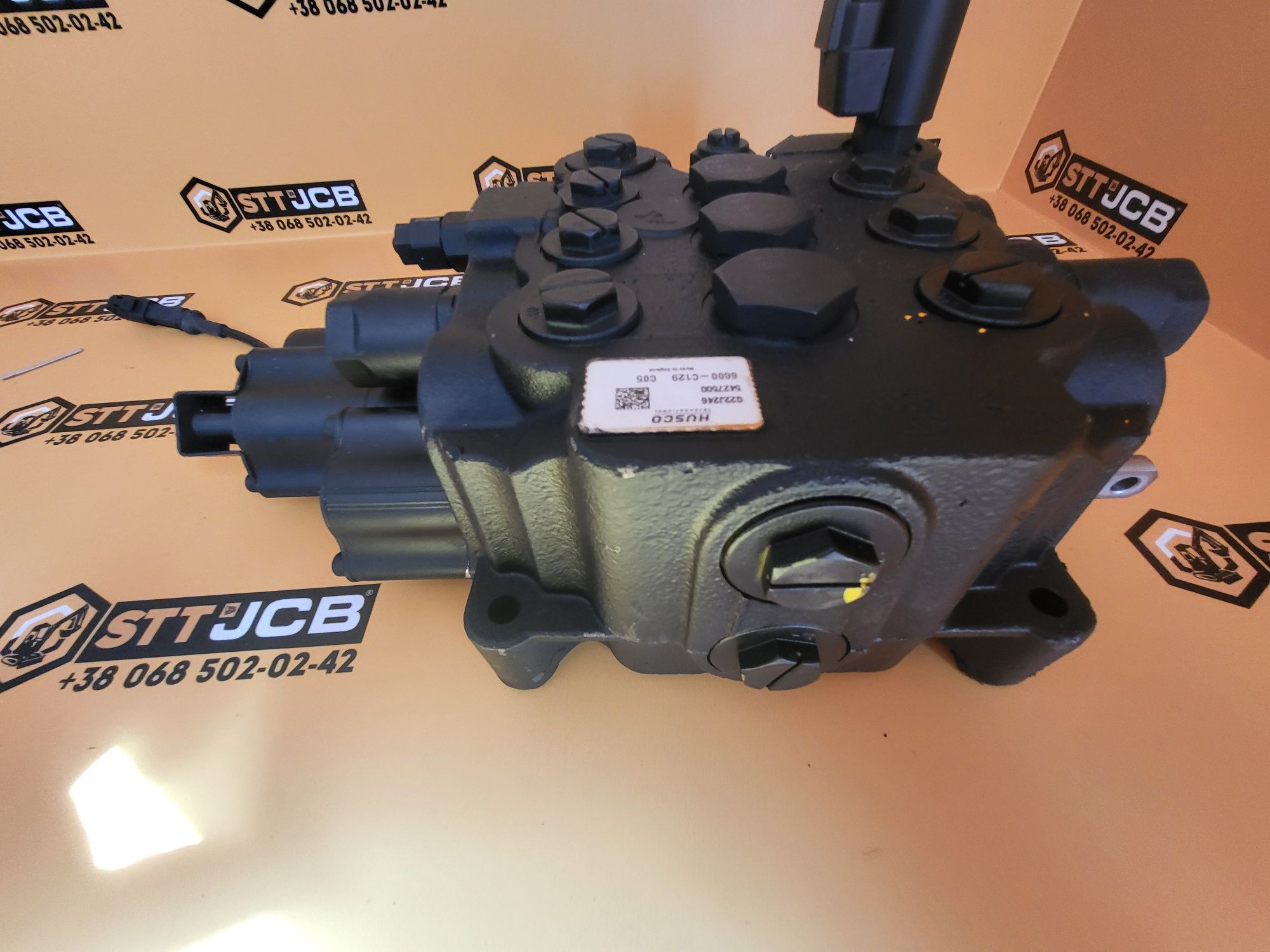 Розподільник передній Jcb 3 cx 4 cx