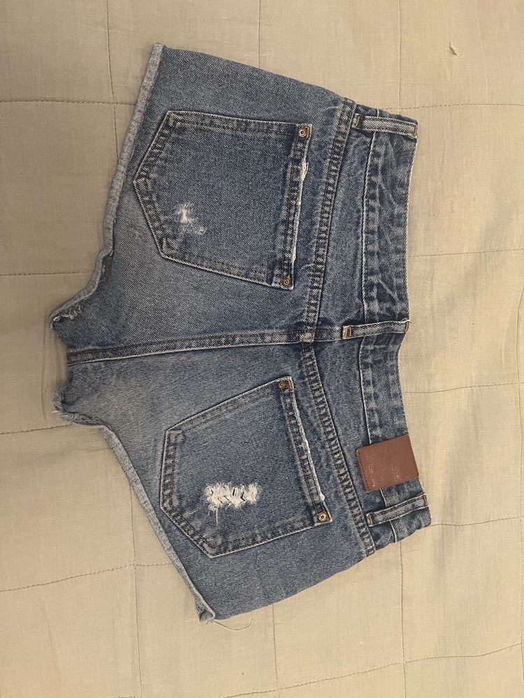 Шорти джинсові pull&bear короткі - 36/26 розмір S