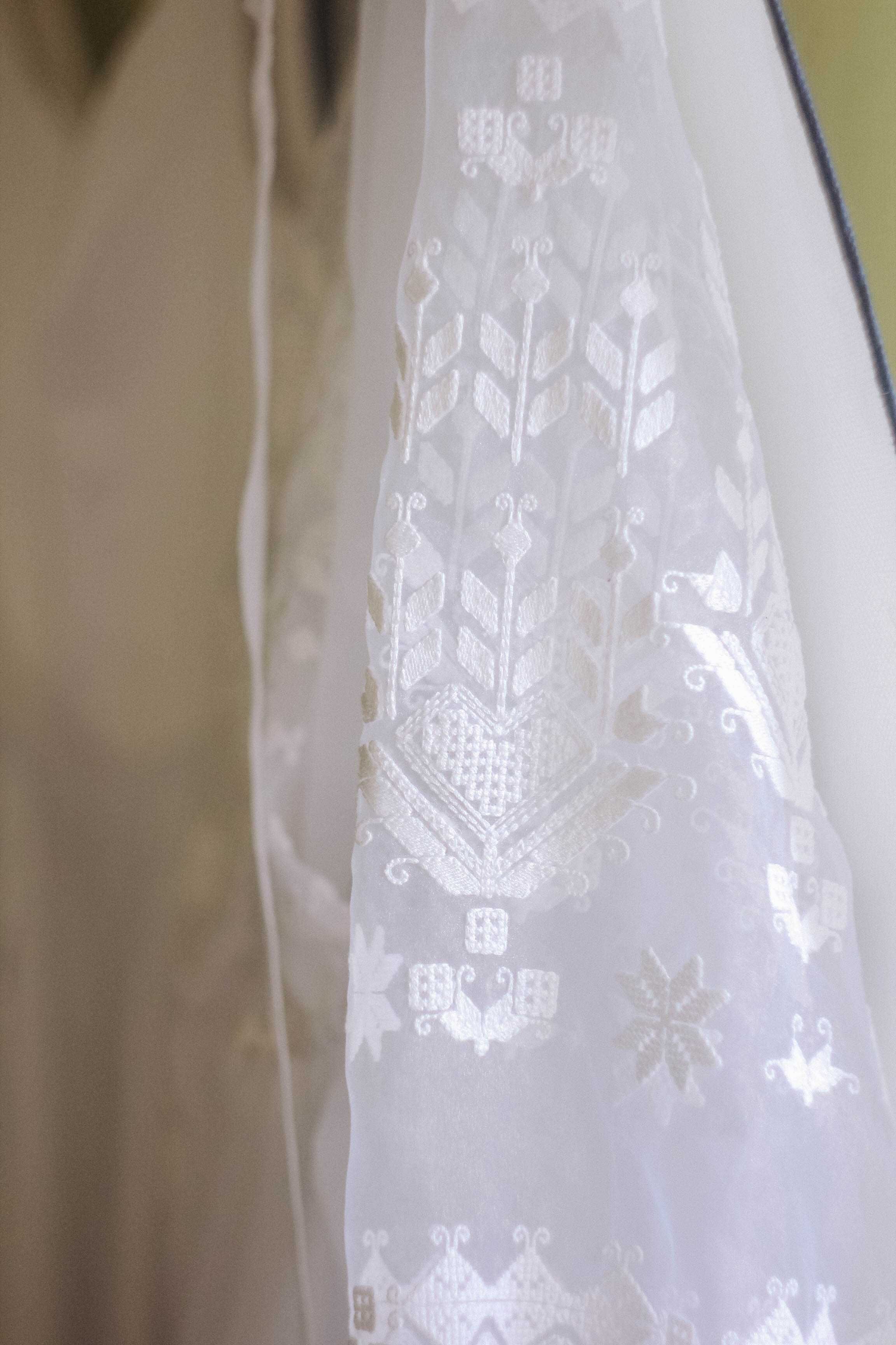 Сукня весільна з вишивкою дизайнерська від бренду POLONETS