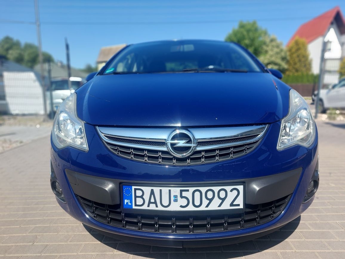 Ładny Opel CORSA D * Niski Przebieg * Uchwyt Na Rowery * 1.4 Benzyna