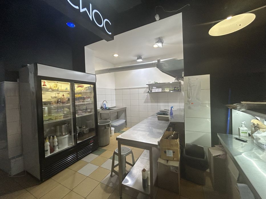 Продаж суши бару, фастфут, піцерія. Готового бізнесу!