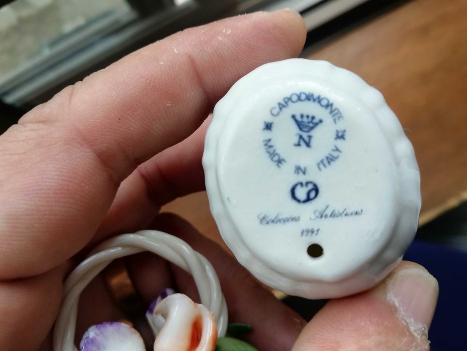 Capodimonte Porcelana Italiana - Cestos Flores