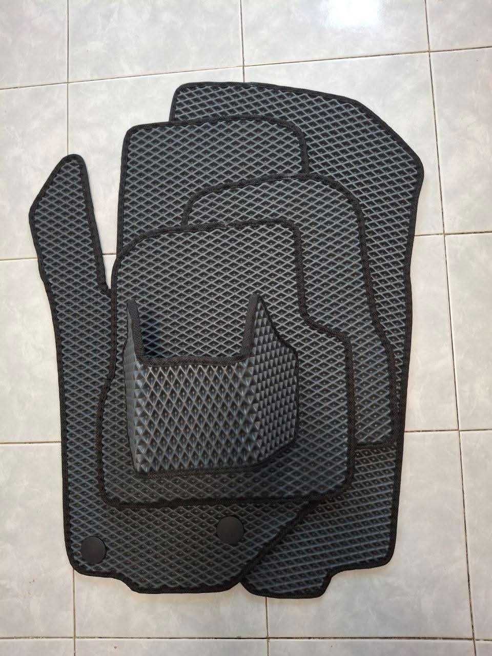 Tapetes EVA para Peugeot 208 de 2020