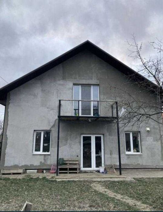 Продається будинок в районі Патріарха Мстислава.