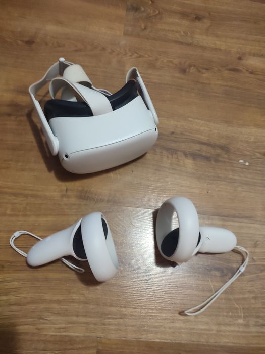 Vr oculus 2 128 GB + nakładka na okulary