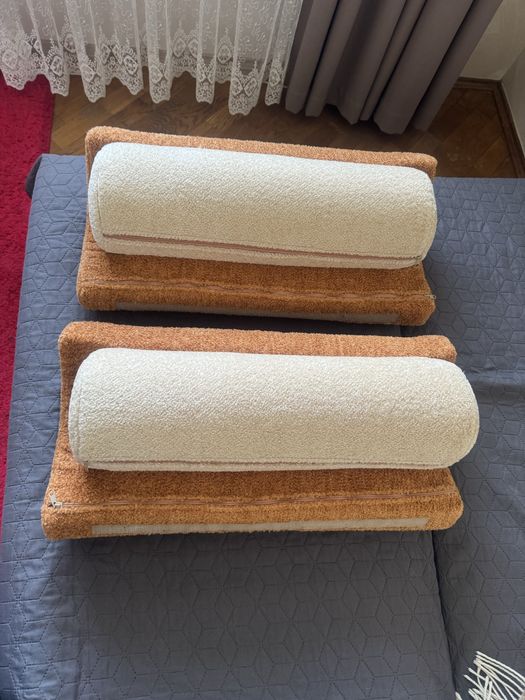 Болстер (підлокітник) для дивана, ідеальний стан, 2 шт