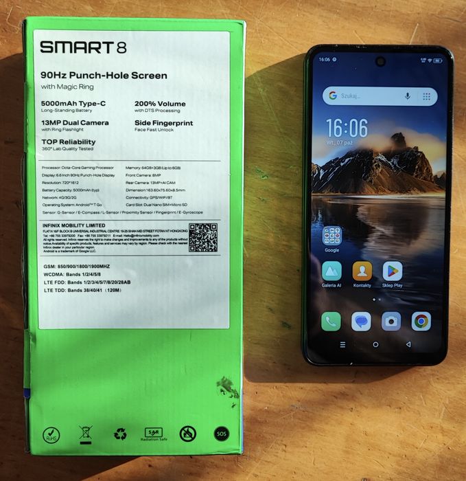 Telefon Infinix Smart 8