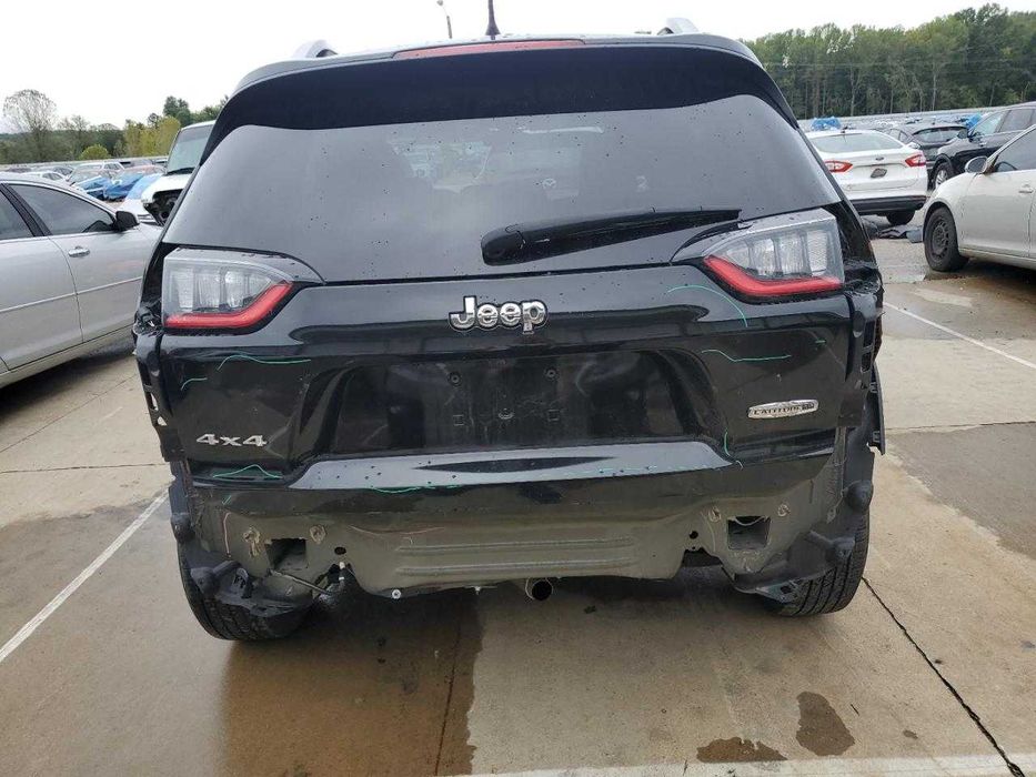 Jeep Cherokee Latitude Plus 2020 /