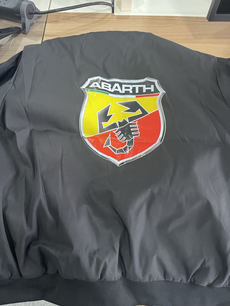 Casaco Abarth Novo