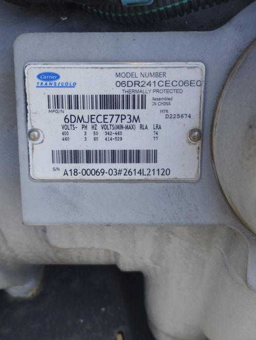 Двигун kubota v2203
