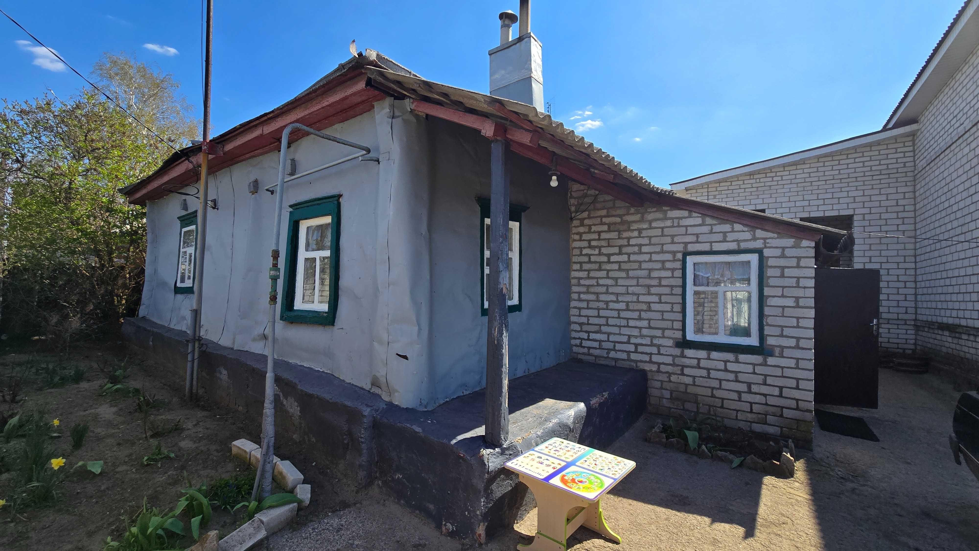 Продам дом в центре с. Введенка Чугуевский р-н 15000