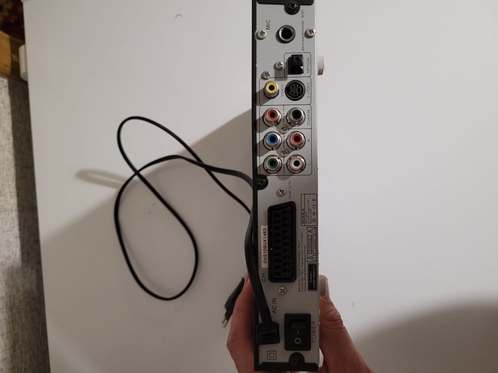 DVD плеер SUPRA dvs109ux