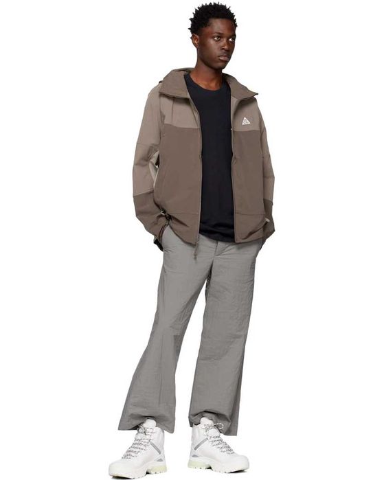 Куртка Nike ACG Sun Farer Cordura Jacket Mens Sz Medium Ironstone Beig