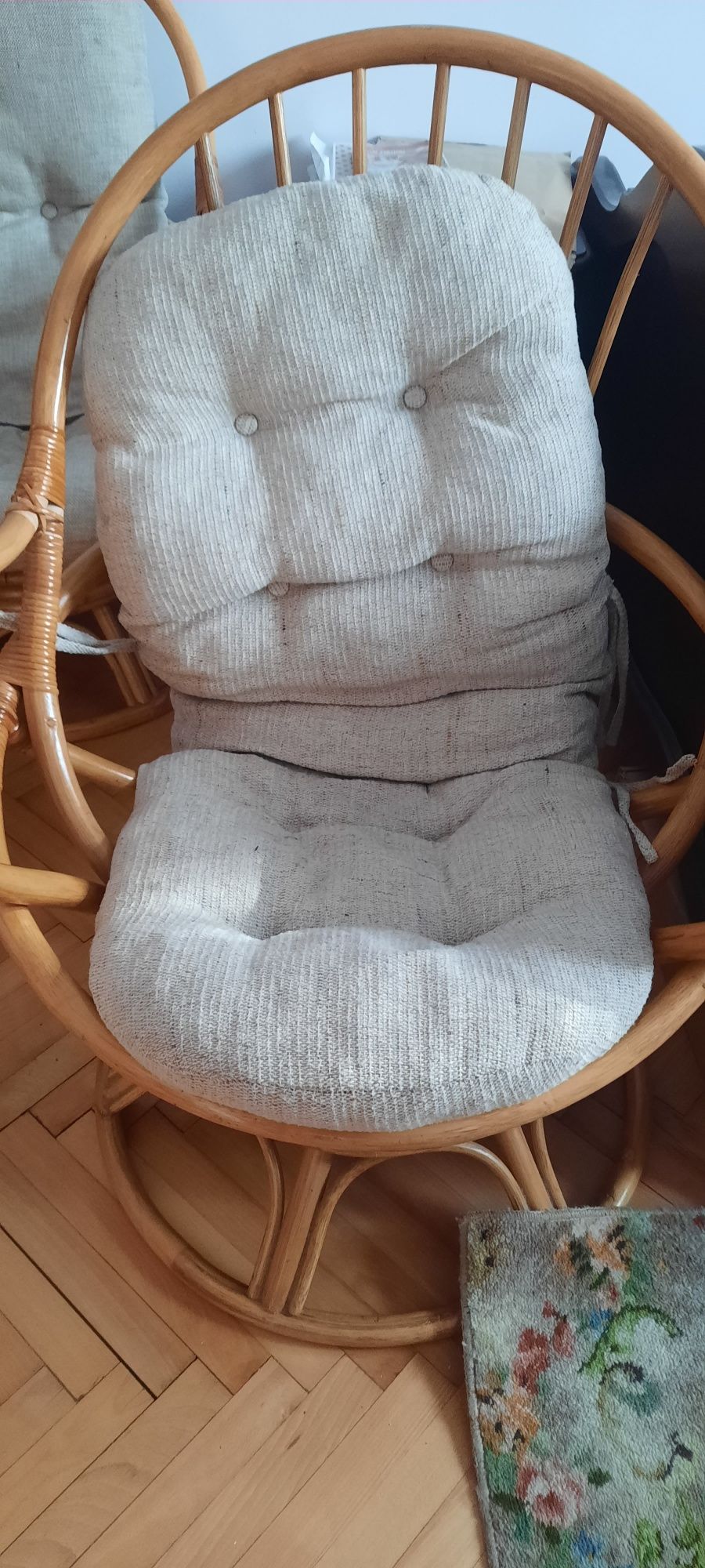 Meble z rattanu komplet