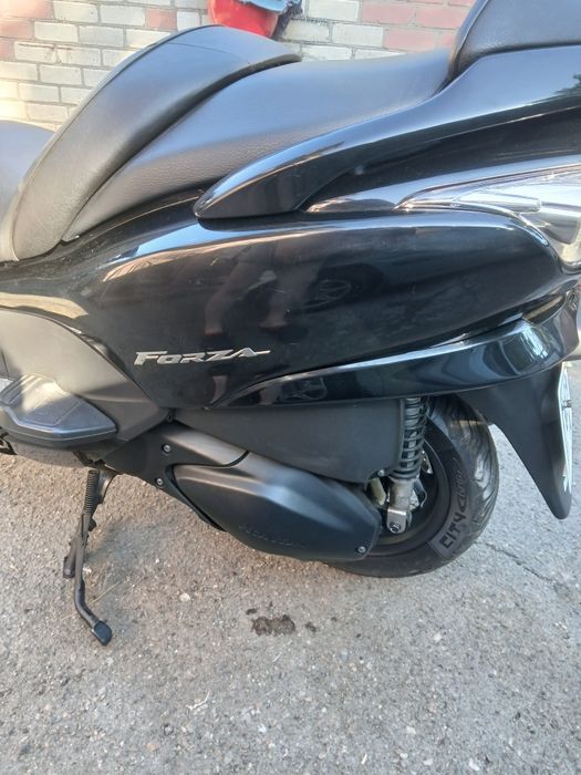 Продам Максі Скутер