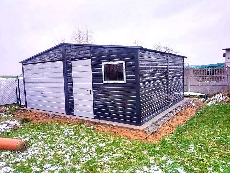 Garaż blaszany drewnopodobny 6x6