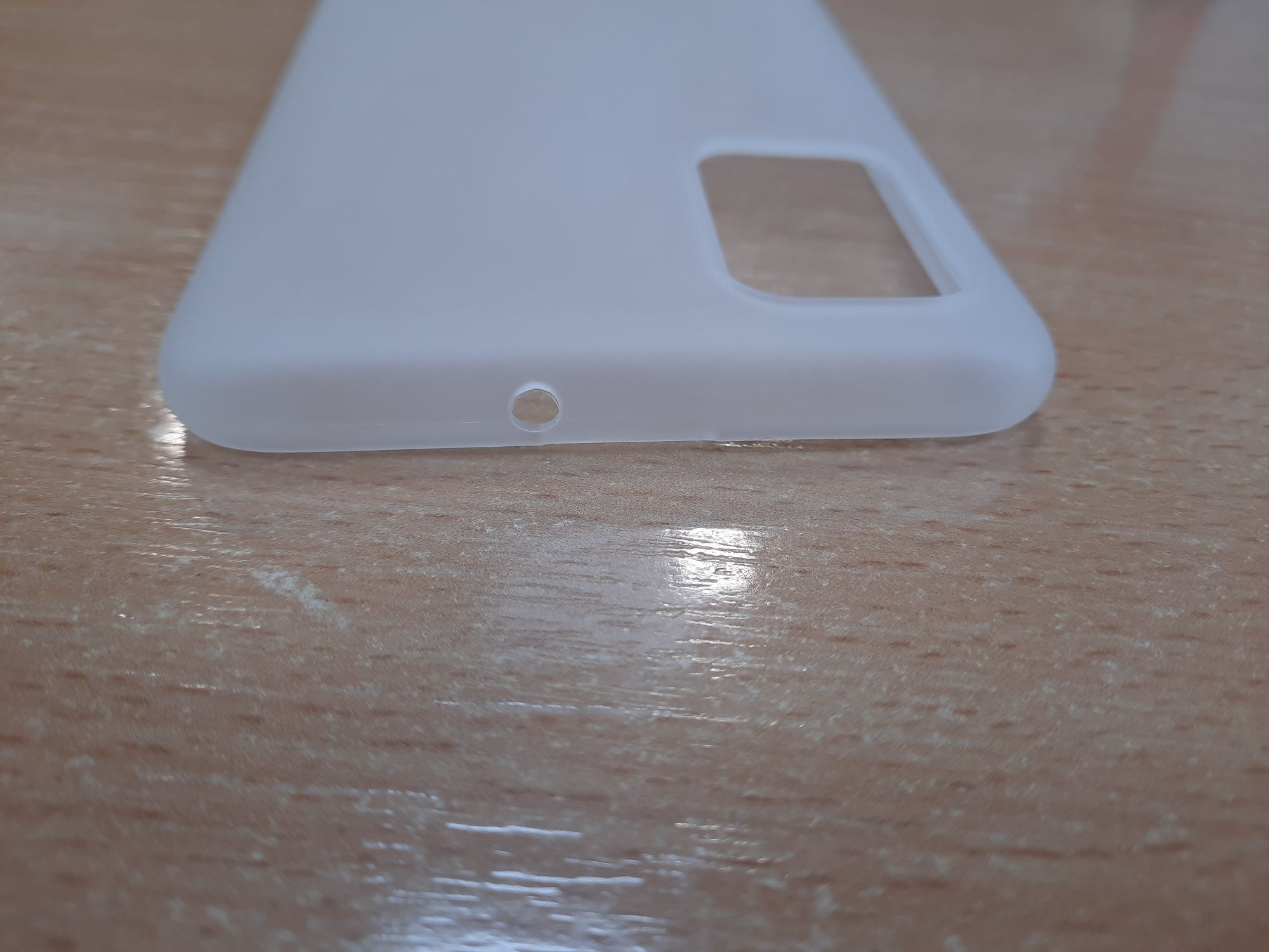 Чехол для Samsung A51 — новый, матовый, белый