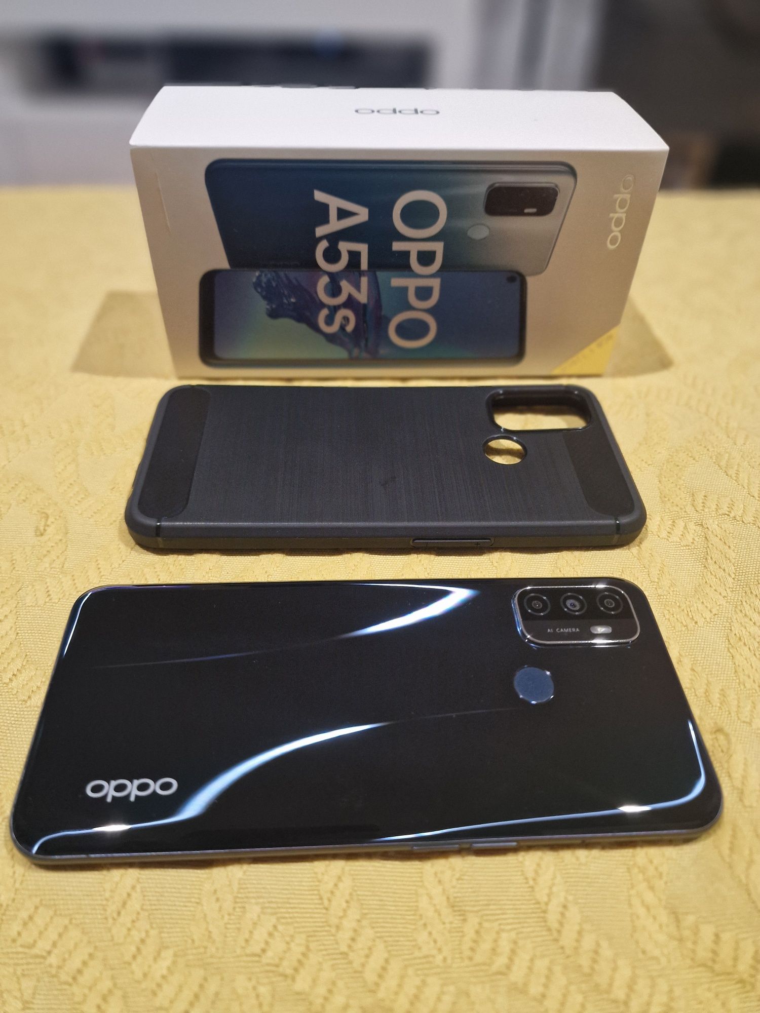 Oppo A53s como novo