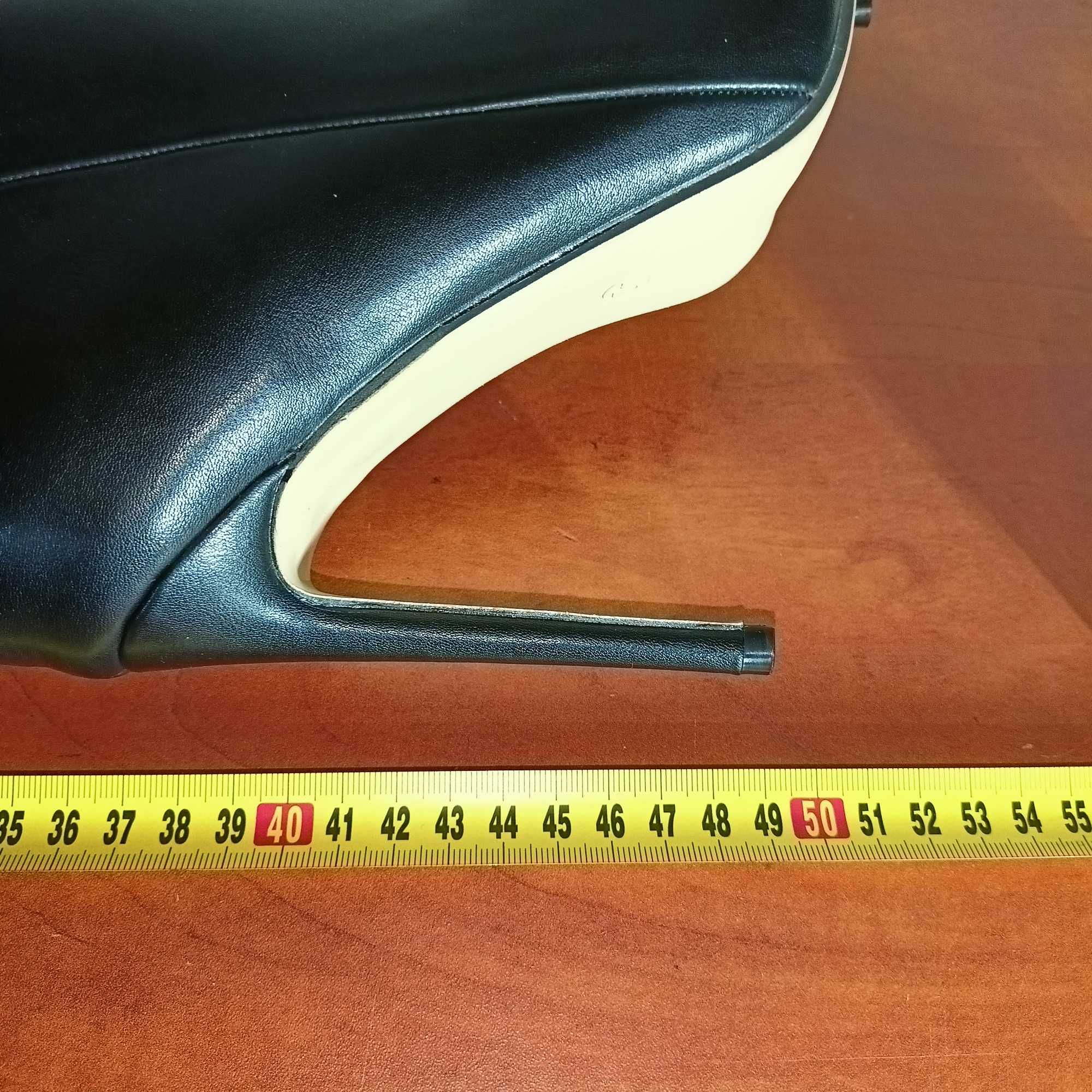 Klasyczne Czarne Kozaki Szpilki roz. 43, szpilka 12 cm