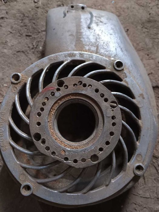 Продам запчастини до  моторолера Муравя