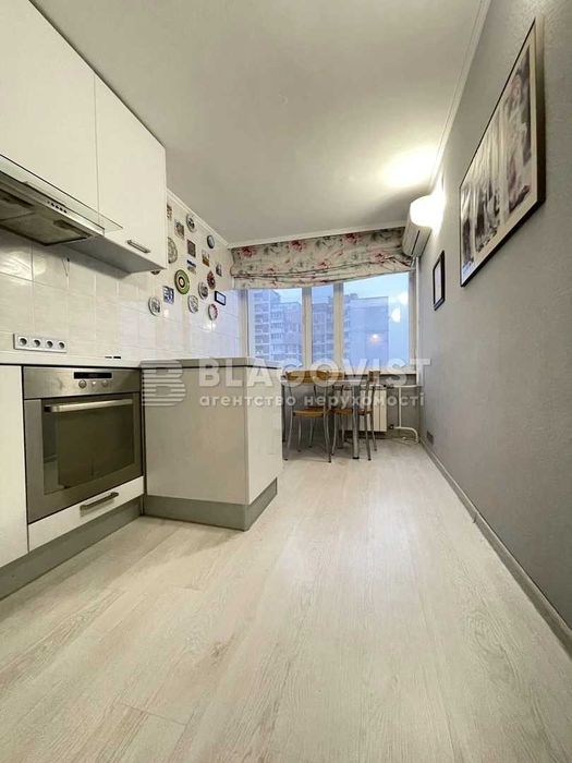 Володимира Івасюка 64/56 , Оболонь, Героїв Дніпра,