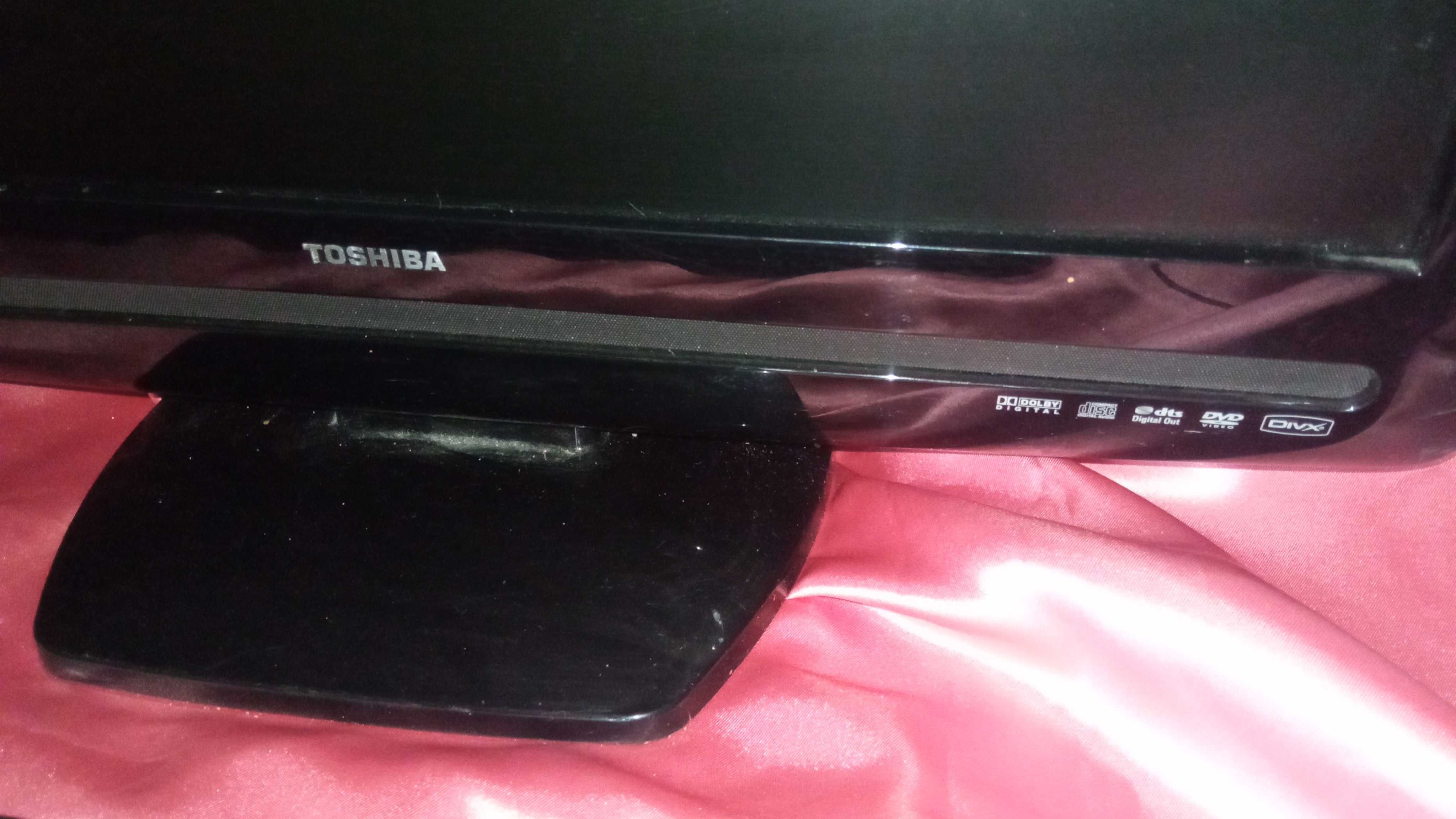 Телевизор с DVD toshiba монитор  компьютер пульт магнитофон подставка