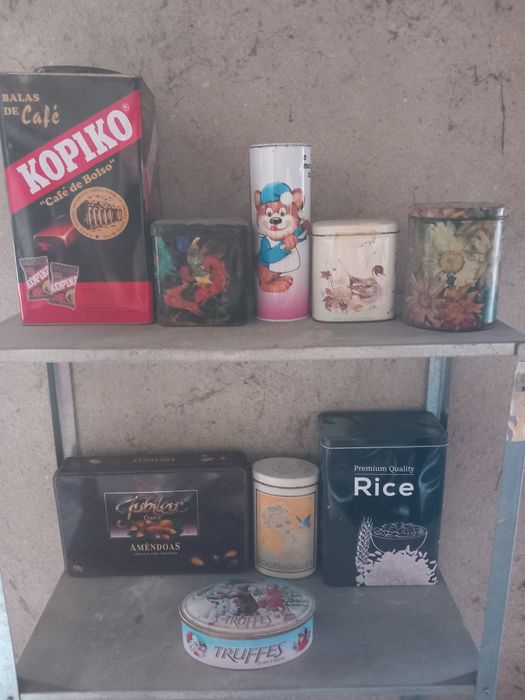 Latas antigas para venda