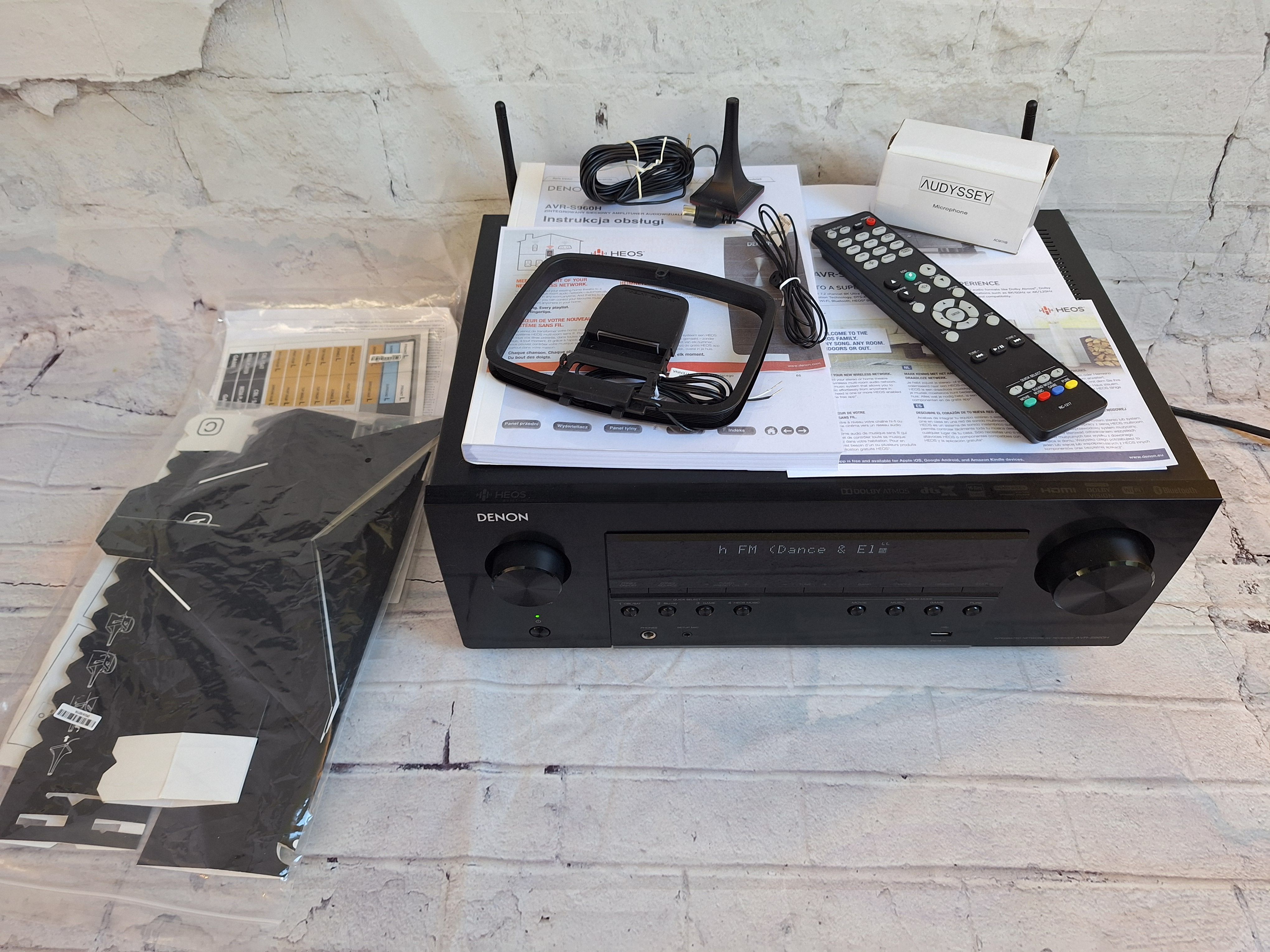 8K Denon AVR-S960 Wifi BT Dolby Atmos Vision 7.2  eARC Heos