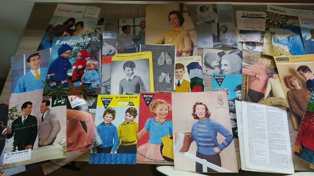 Duży zestaw dziewiarski vintage gazetki lata 60' - 90' dla kolekcjoner