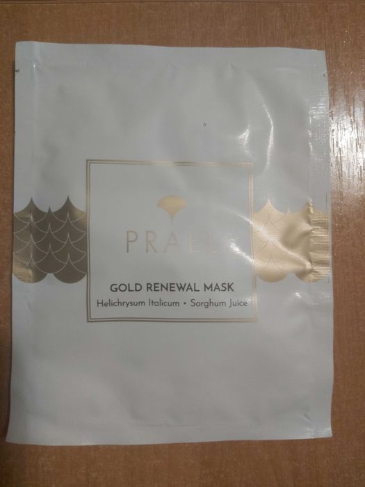 Maseczka regeneracyjna Gold Renewal Mask