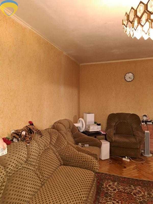 Продается уютная квартира в спальном районе.