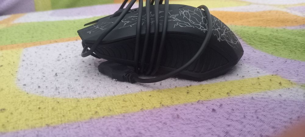 Rato Black de luzes