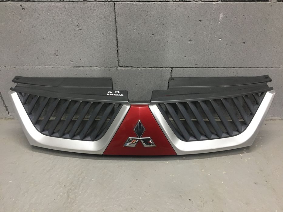 Решетка радиатора Outlander XL Аутлендер ХЛ Разборка