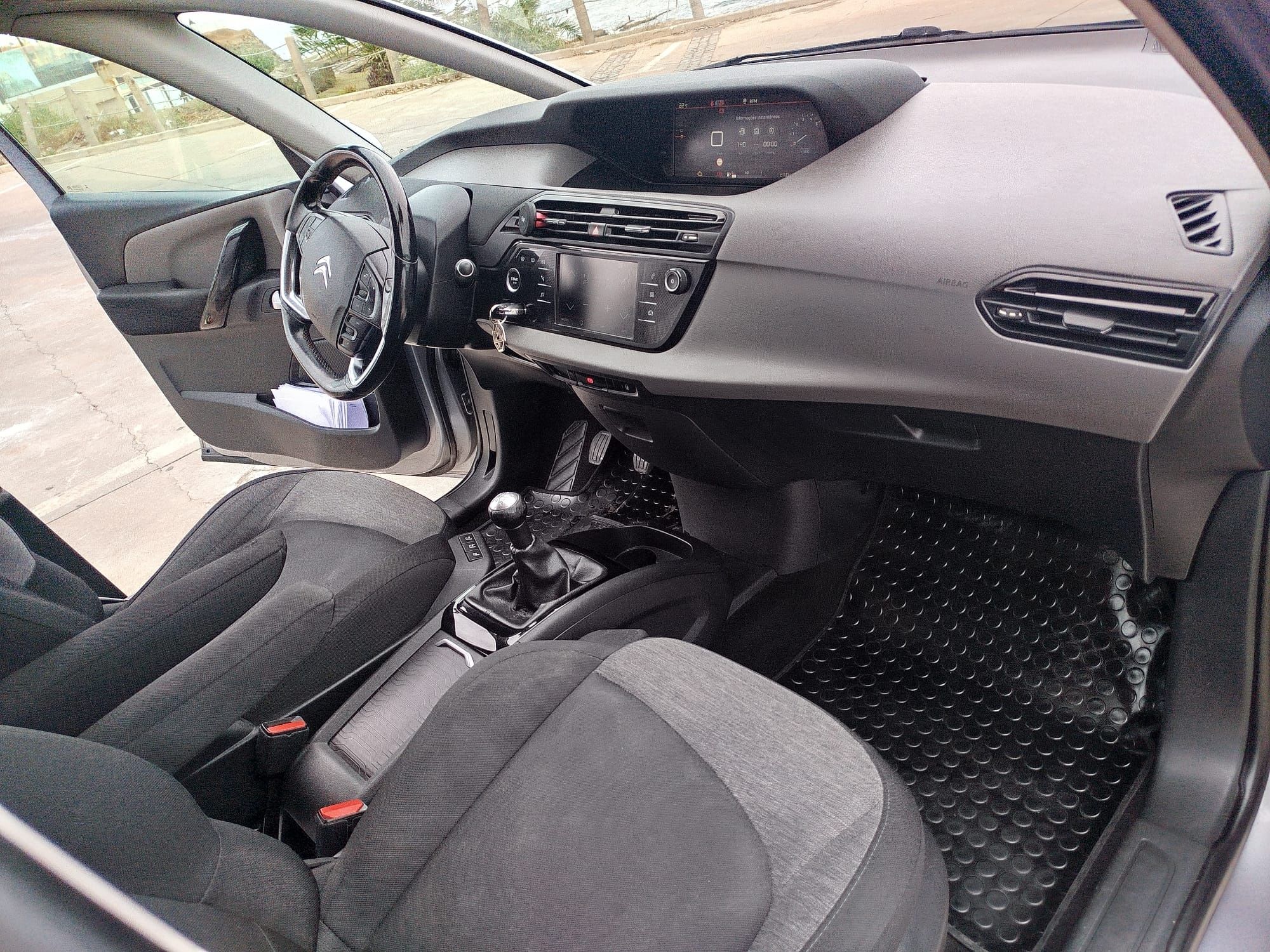 Citroen C4 grand Picasso de 2018 1.6 hdi (7 lugares )