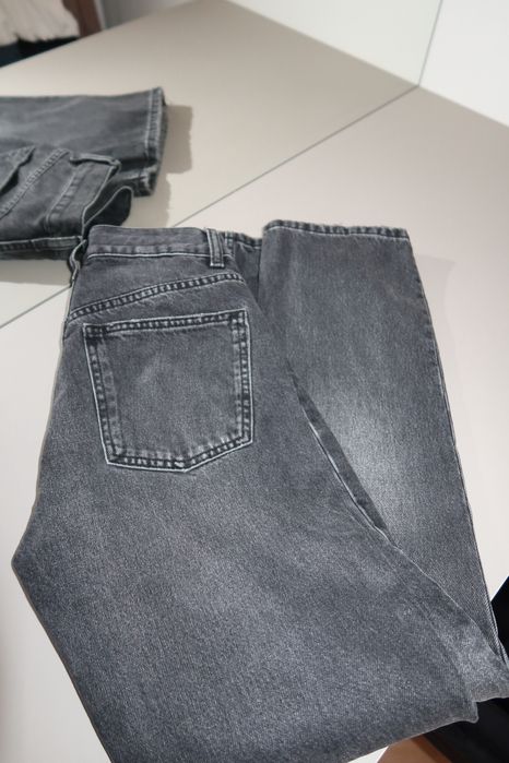 Сірі джинси zara 34