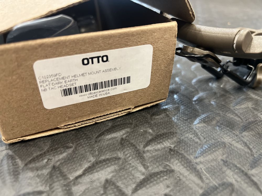 Адаптер для навушників OTTO