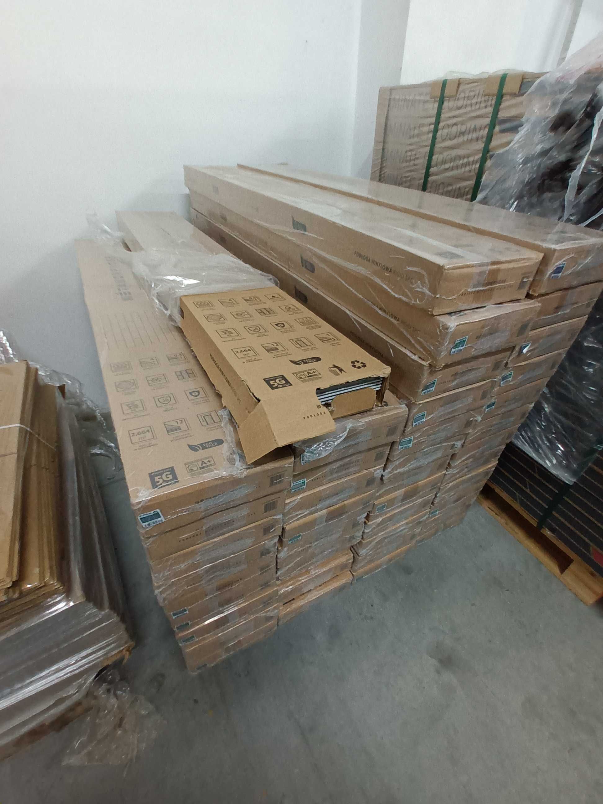 Panel winylowy z podkladem 5mm.Ostatnie 16m2