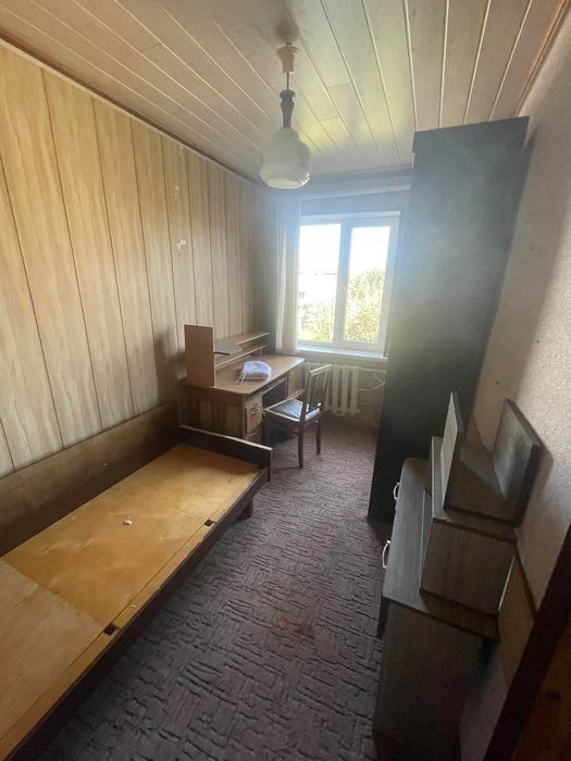 Продаю двухэтажный дом с  садом, баней и бассейном — район ЮТЗ