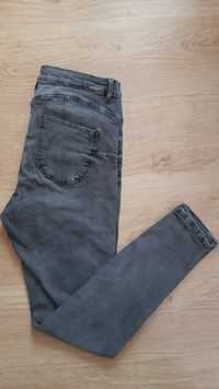 NOWE Spodnie jeansy jeansowe Slim  rozm.40 Mohito