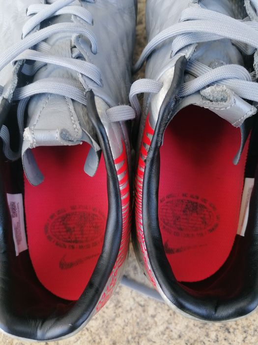 Chuteiras usadas Nike