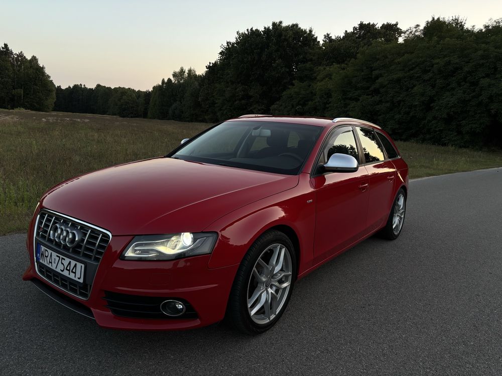 Audi a4 b8 s4 2.0tdi xenon alu18 Piekna!!