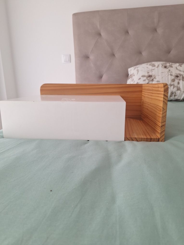 Prateleiras suspensas IKEA