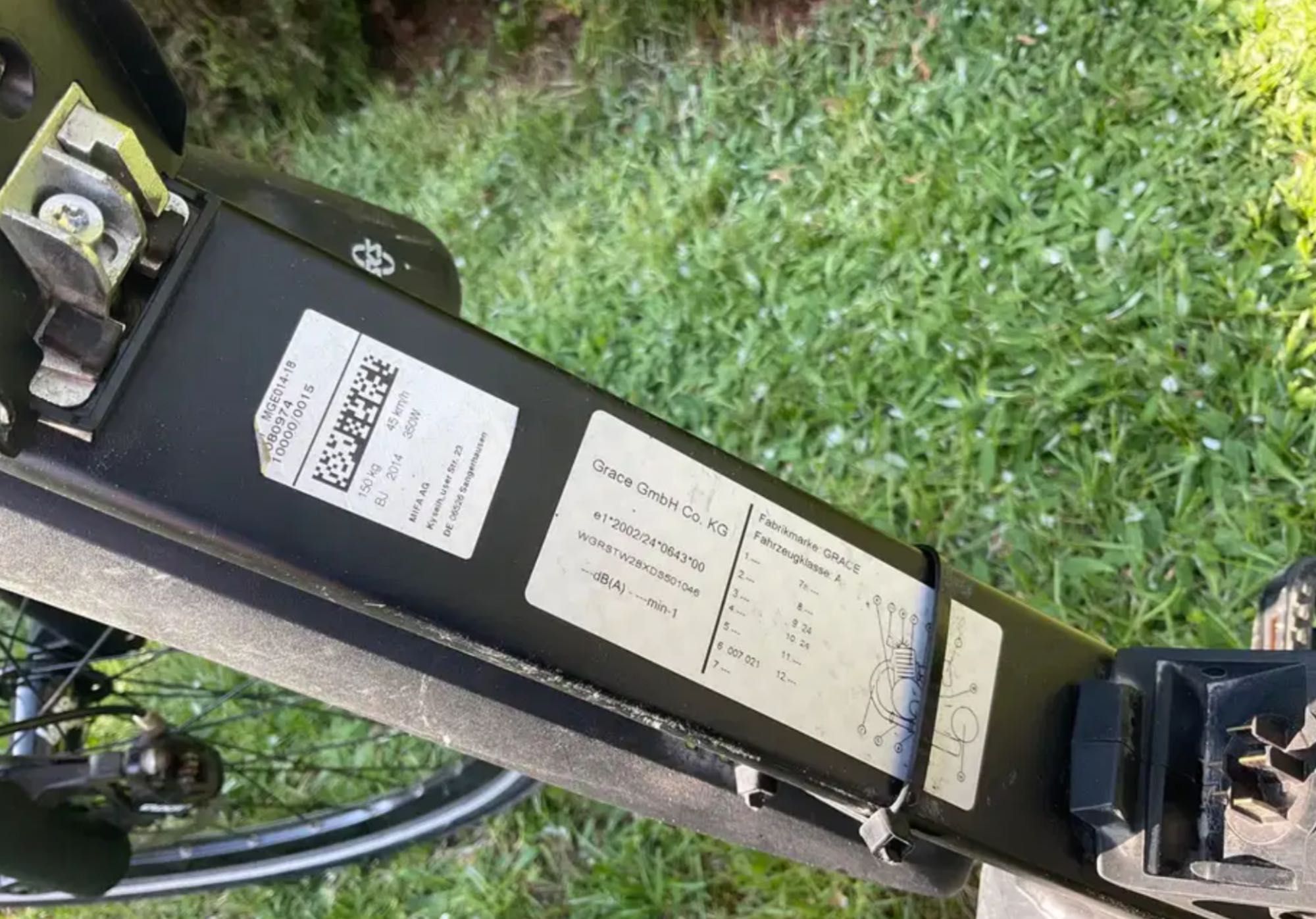 Grace MX 2 elektryk Bosch Performenc Nuvinci 360 Pasek Gates Carbon