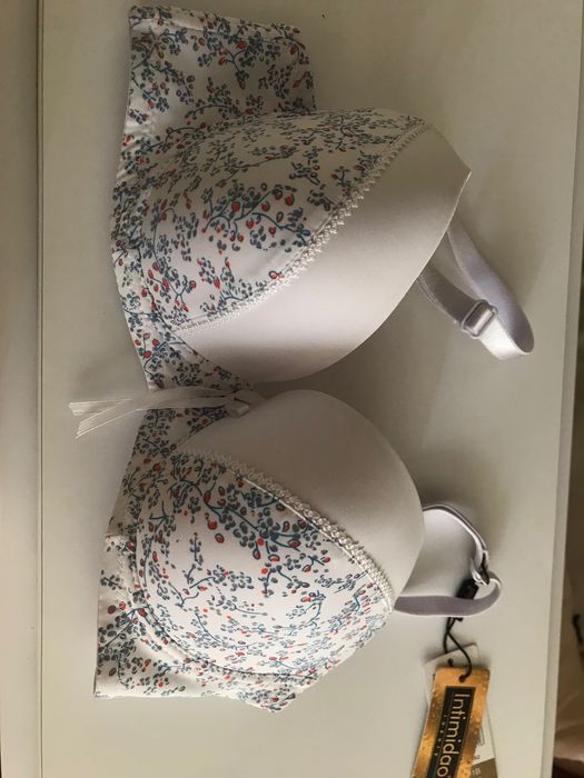 Бюстгальтер Білизна