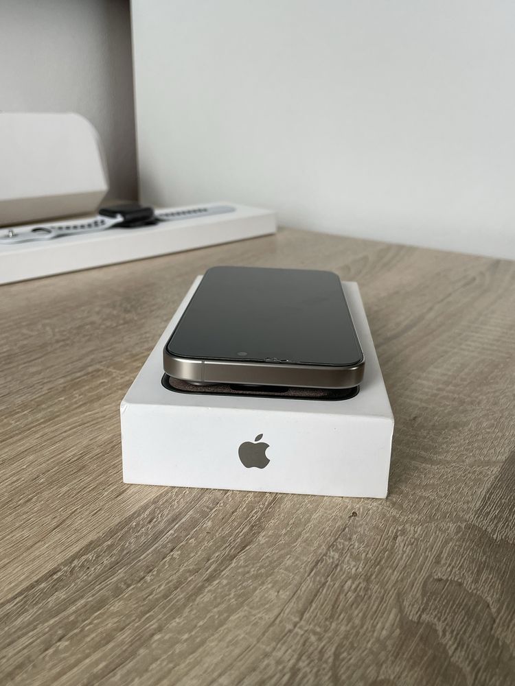 Iphone 15 pro Natural Titanum 256Gb Stan Perfekcyjny Na Gwarancji