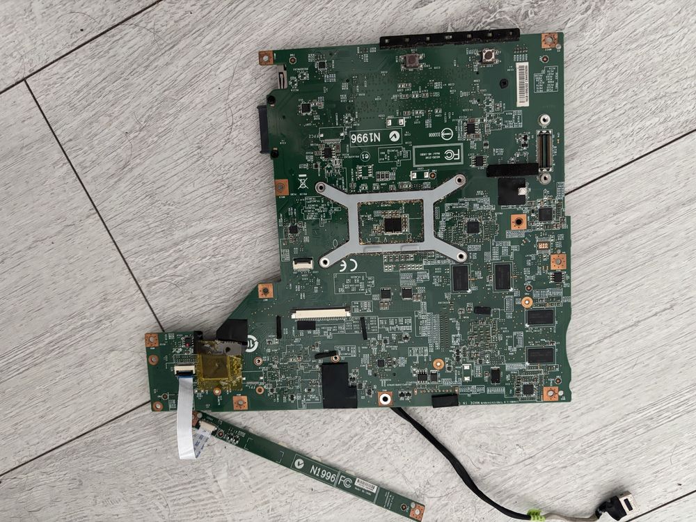 Laptop MSI na czesci