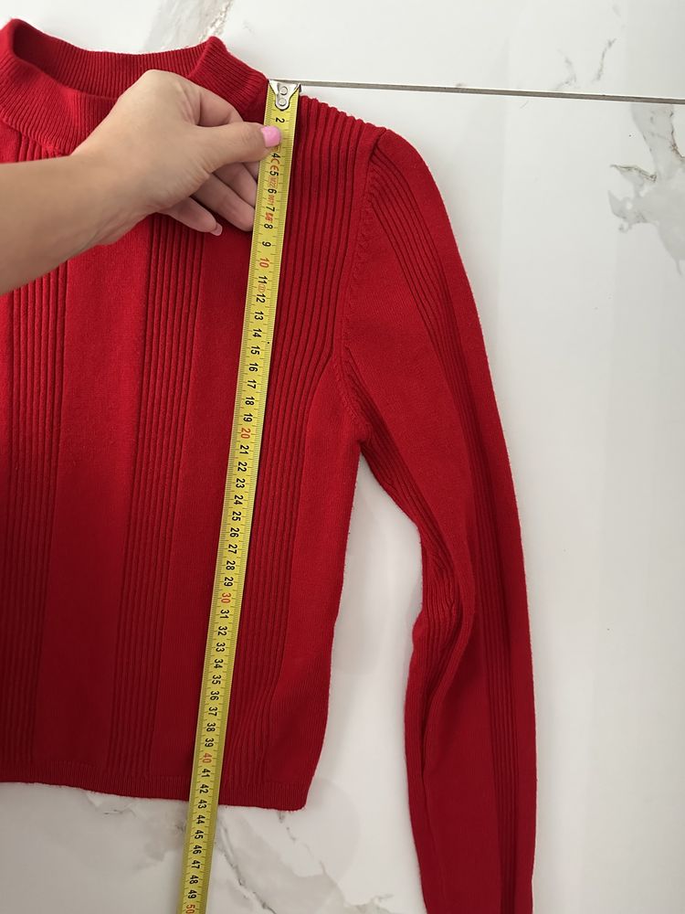Sweter marki stradivarius rozmiar s
