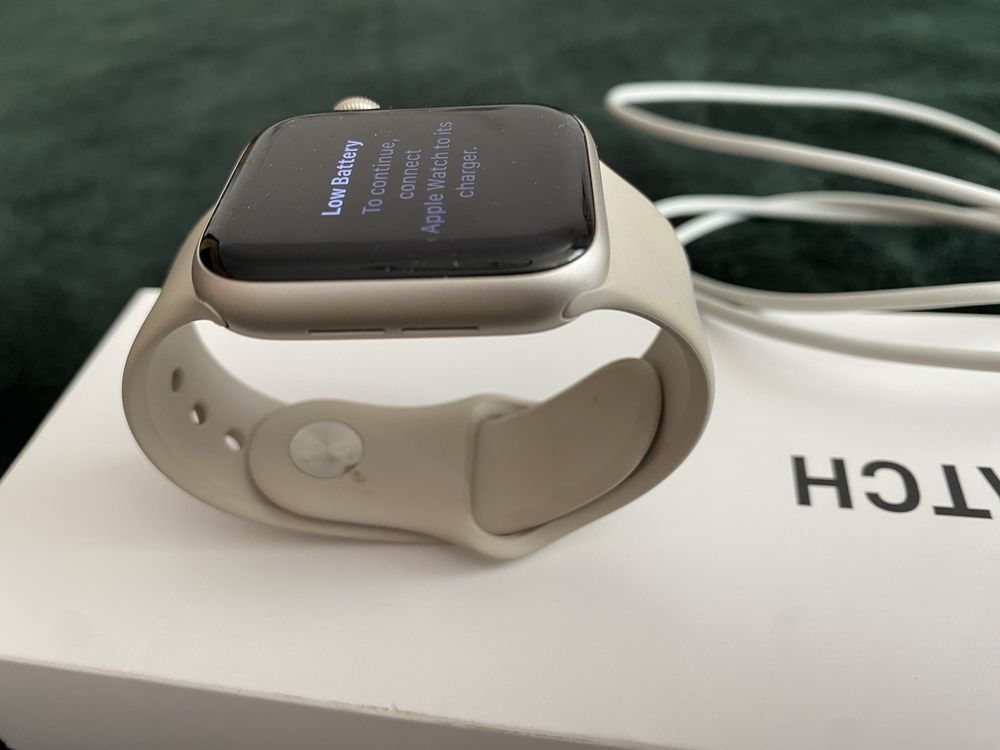 Apple Watch zegarek stan bardzo dobry