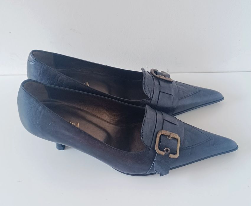 Sapatos CASANOVA em pele cor preto