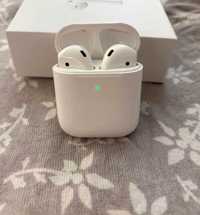 Продам оригінал AirPods 2 Есть Чек и Гарантия офиц. Apple + Lightning!